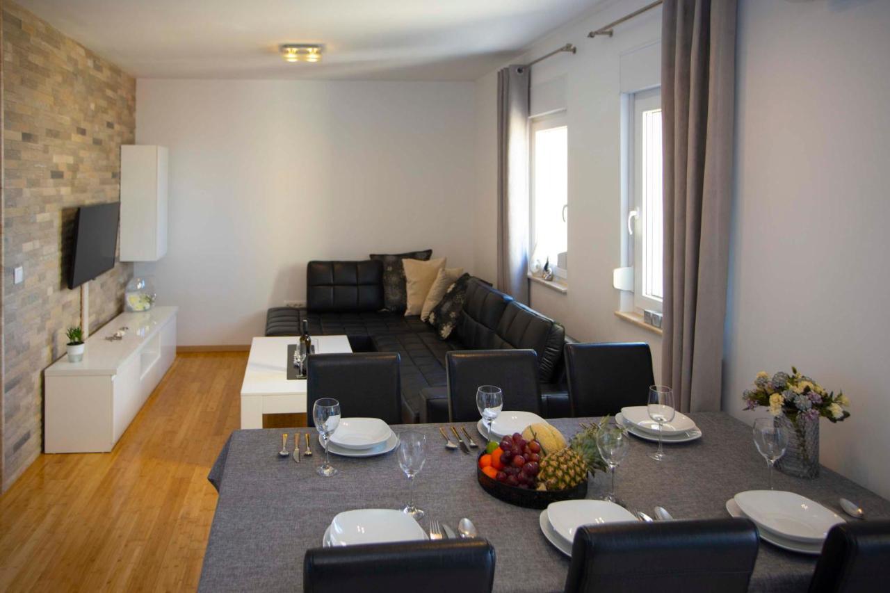 Apartment Lauc Makarska Eksteriør bilde