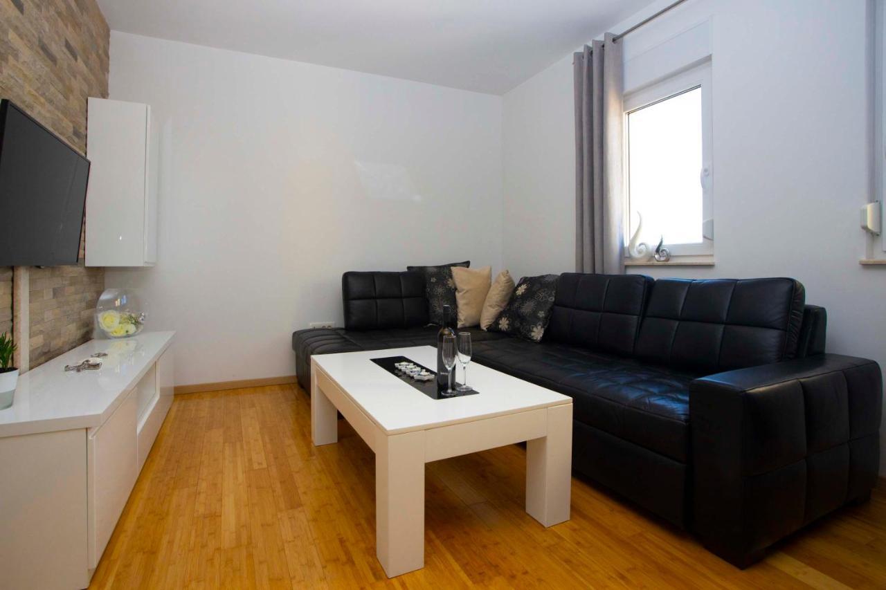 Apartment Lauc Makarska Eksteriør bilde